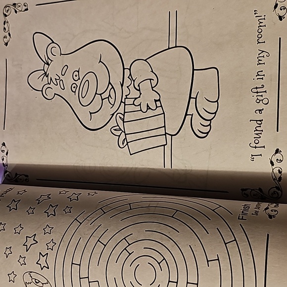 Pack of 3 kids Christmas books nwt - Picture 5 of 7